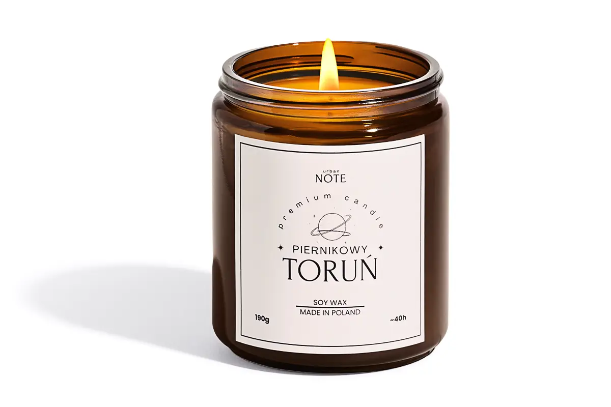 Świeca piernikowa Toruń - packshot produktowy po retuszu