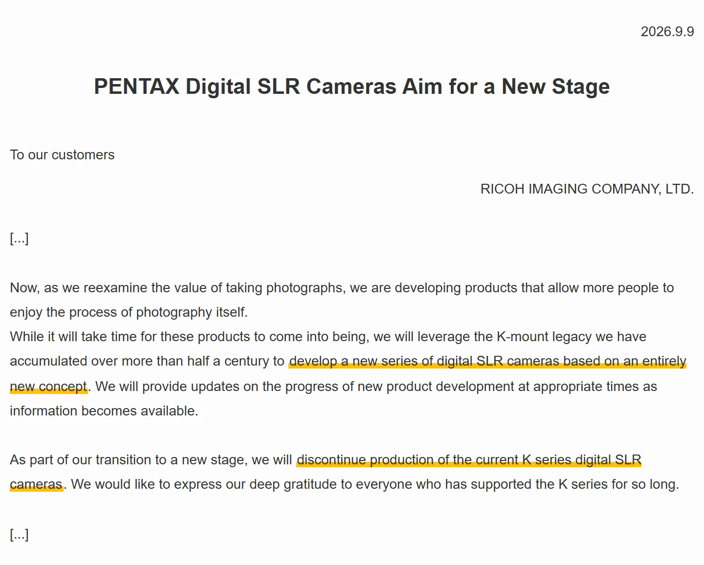 Komunikat Ricoh Imaging z 9 września 2026 o zakończeniu produkcji obecnych lustrzanek Pentax serii K i o nowej serii lustrzanek, dwa zdania podkreślone